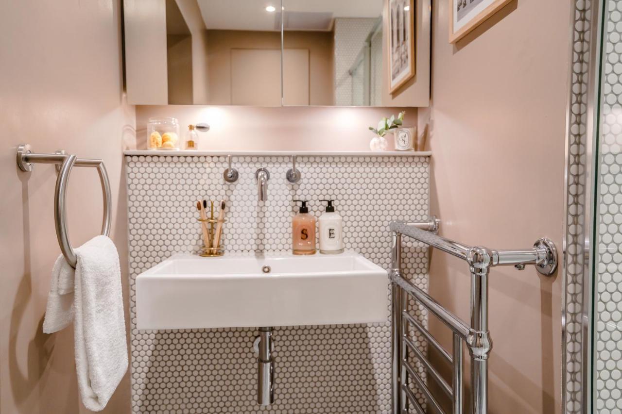 Be London - The Chinatown Residences Екстер'єр фото