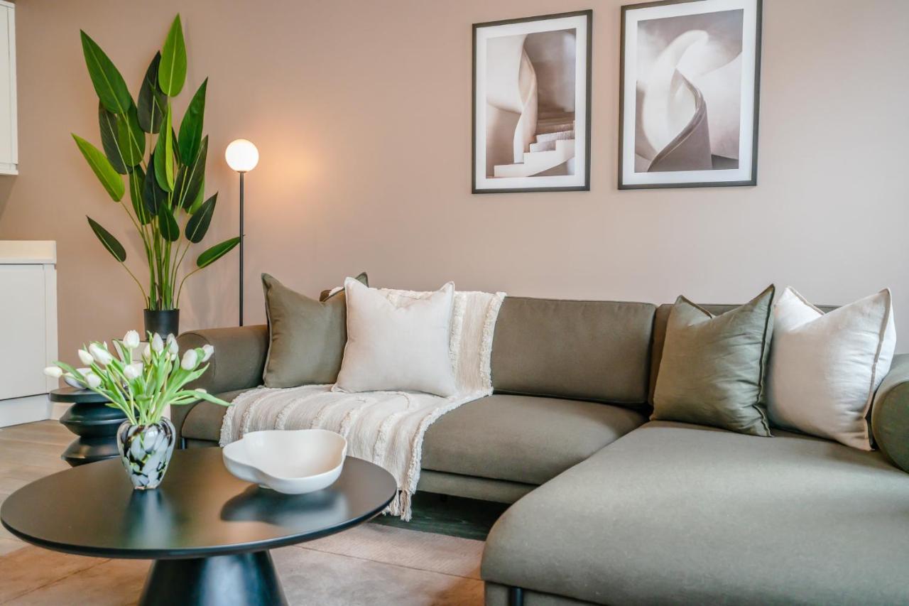Be London - The Chinatown Residences Екстер'єр фото